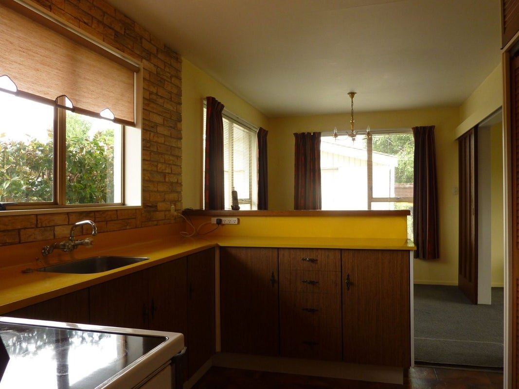 2/103 Teesdale Street, Burnside, Christchurch - Carousel 2