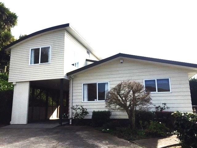1134 Welcome Bay Road, Papamoa, Te Puke - Carousel 1