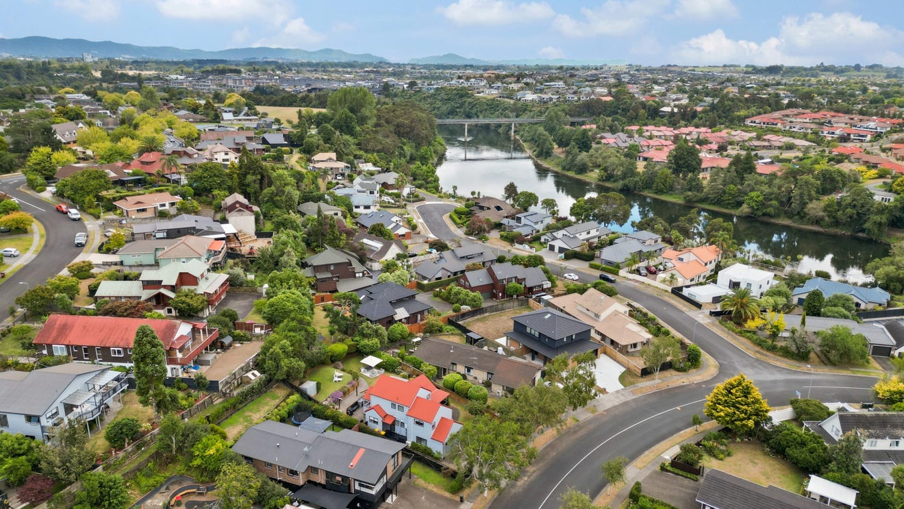 124 Delamare Road, Pukete, Hamilton - Carousel 26