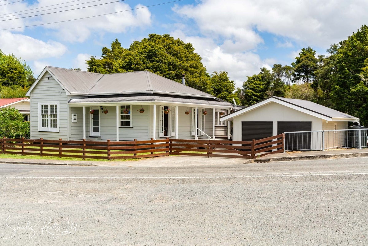 17 Franklin Road, Paparoa - Carousel 1