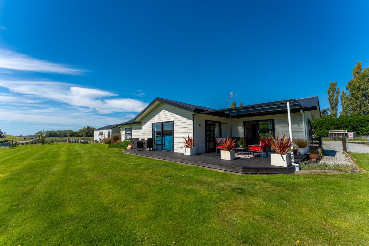 70 King Road, Rosewill, Timaru - Carousel 1