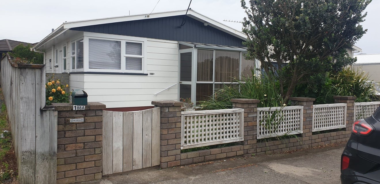 188A Brooklands Road, Vogeltown, New Plymouth - Carousel 1