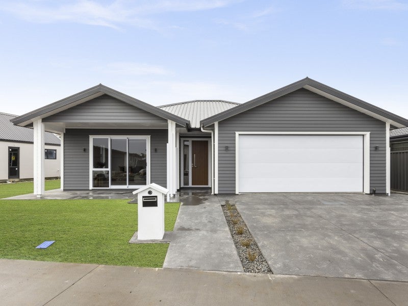 20 Monowai Street, Poraiti, Napier - Carousel 24