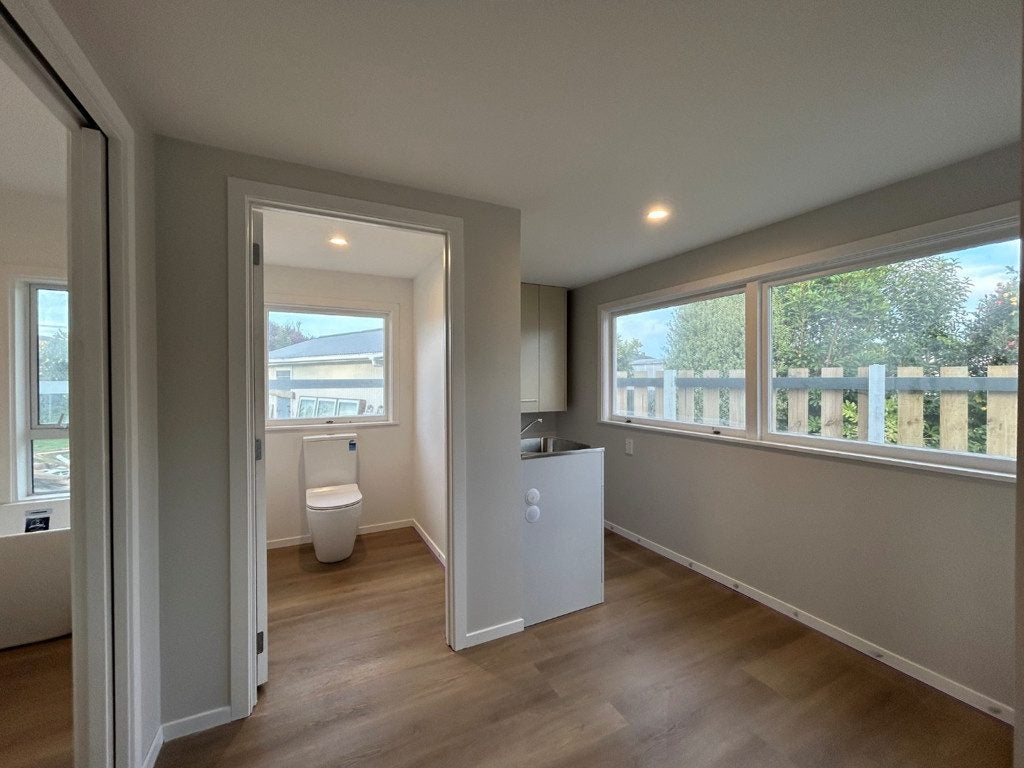 33 Wharerangi Road, Tamatea, Napier - Carousel 8
