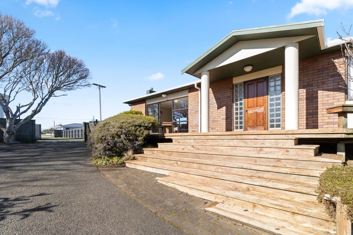 5B Truby King Street, Merrilands, New Plymouth - Carousel 19