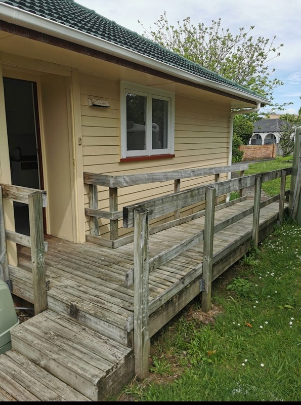 7 Beaufield Lane, Te Atatu Peninsula, Auckland - Carousel 2