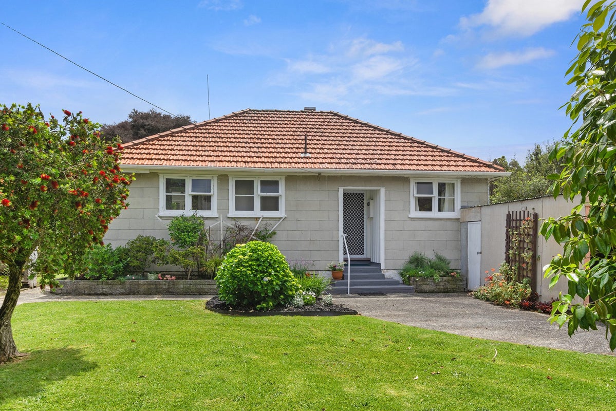 34 First Avenue, Avenues, Whangarei - Carousel 1