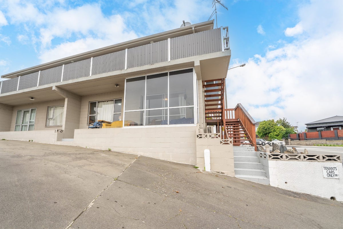 1/57 Evans Street, Maori Hill, Timaru - Carousel 1