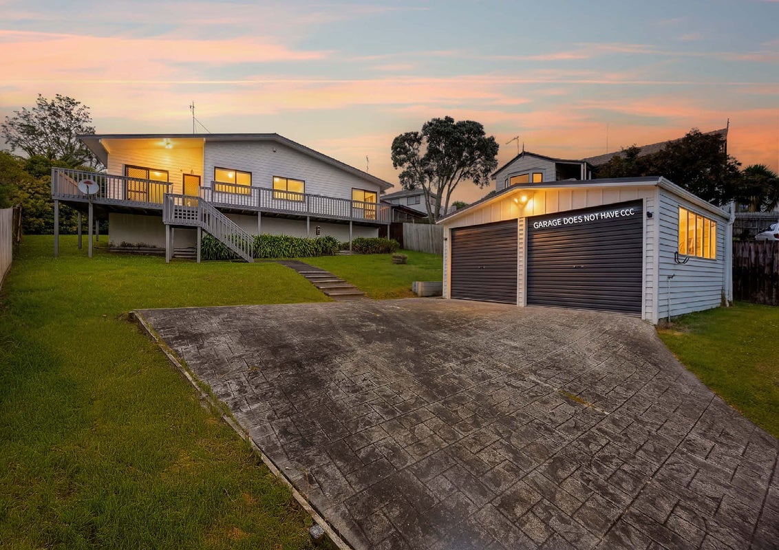 12 Clearview Heights, Ranui, Auckland - Carousel 2