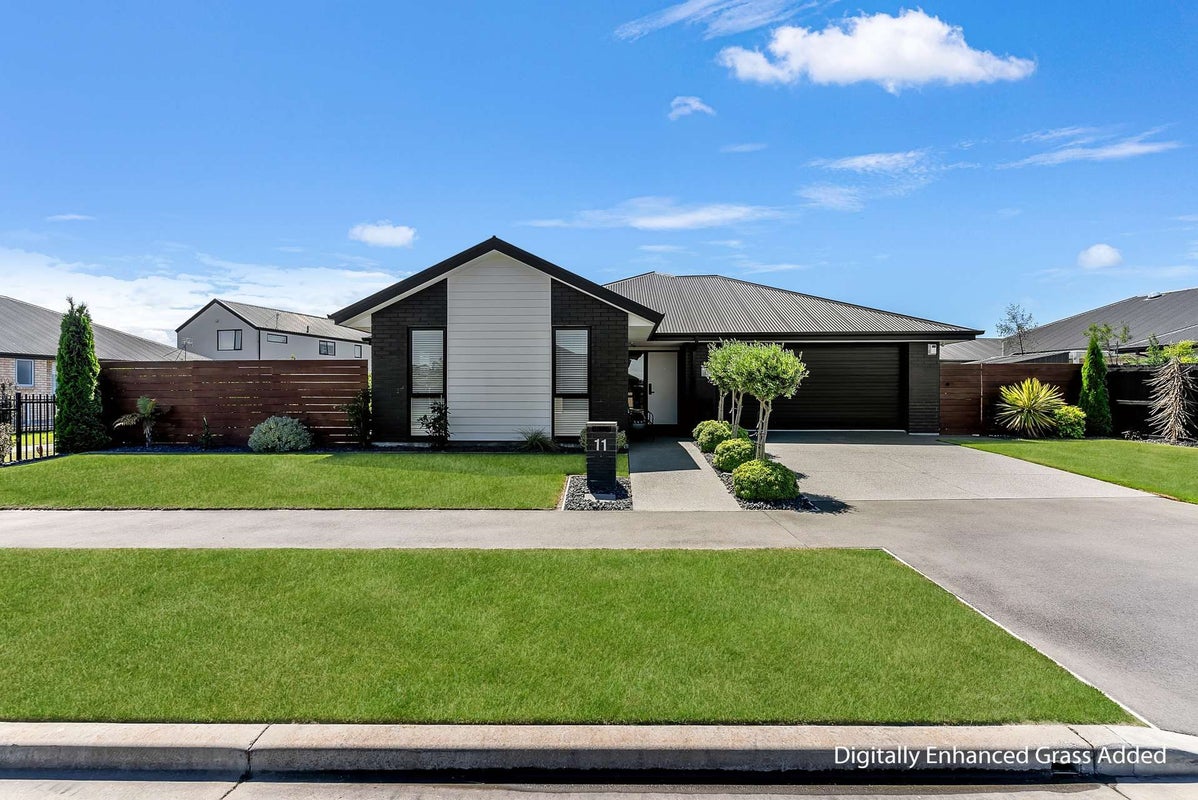 11 Henrietta Street, Marshland, Christchurch - Carousel 1