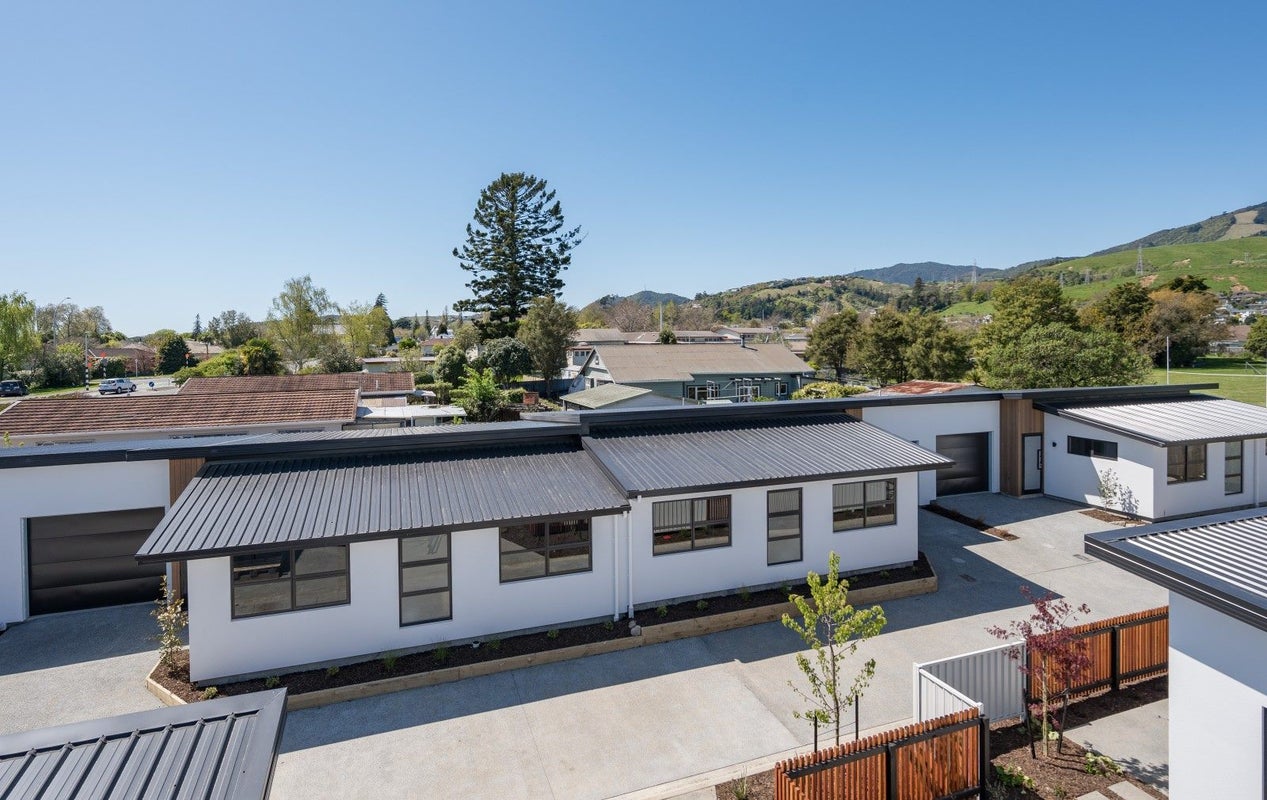 3/611 Main Road, Stoke, Nelson - Carousel 19