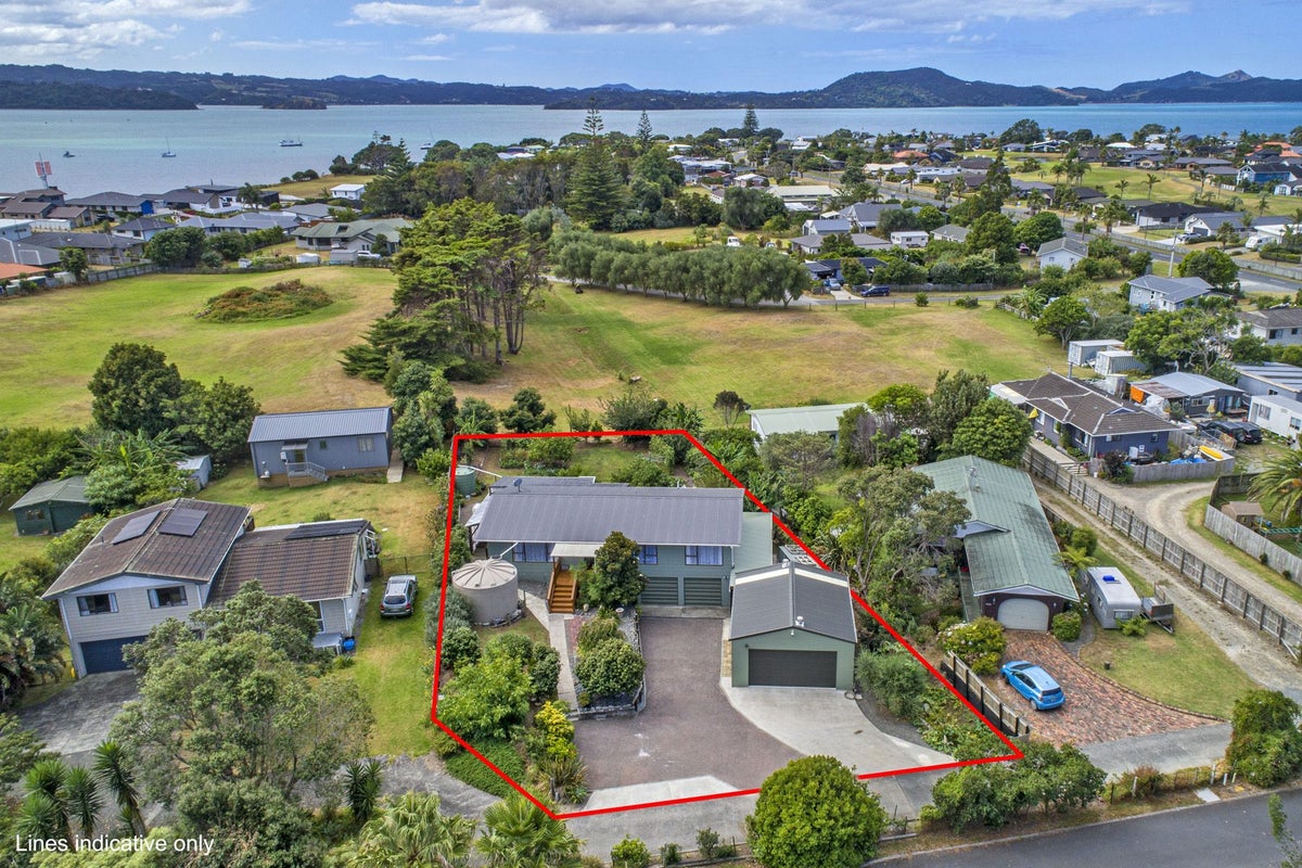 326 One Tree Point Road, One Tree Point, Whangarei - Carousel 1