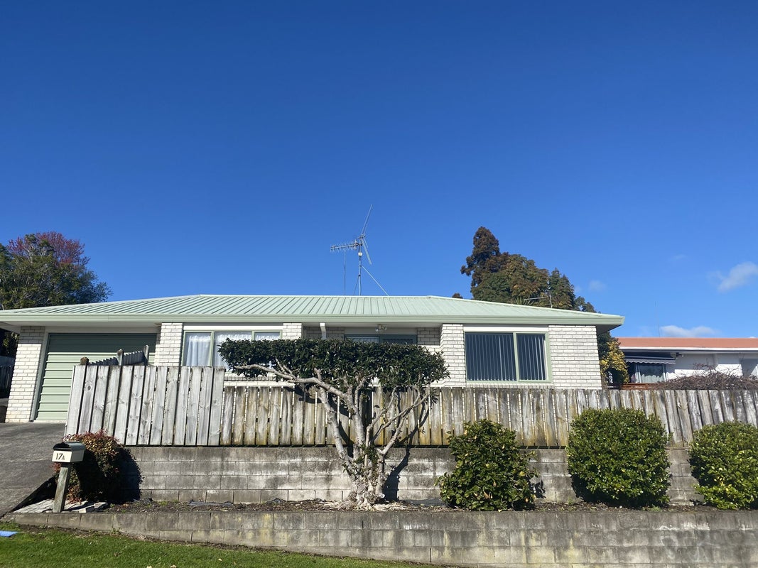 17A Corinna Street, Welcome Bay, Tauranga - Carousel 1