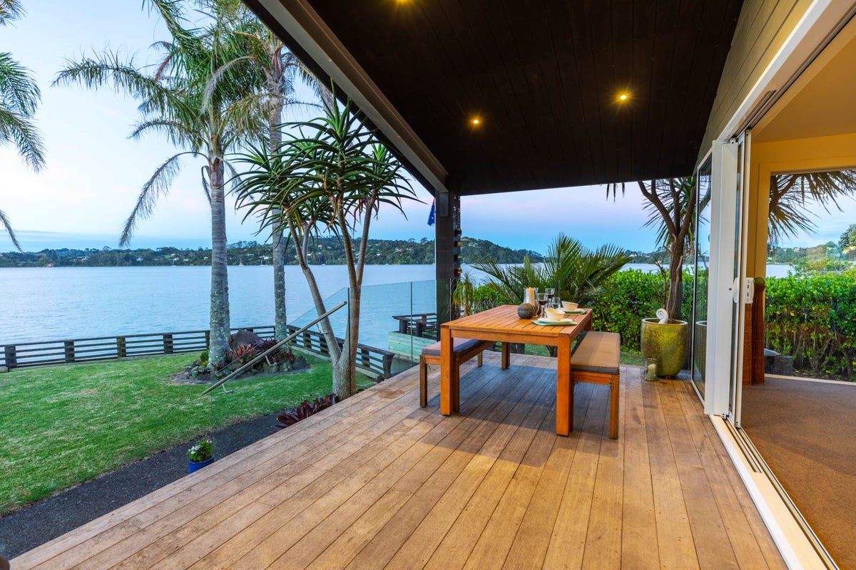 48 The Terrace, Herald Island, Auckland - Carousel 1