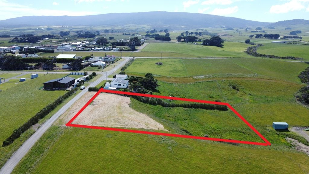 19 Dudley Street, Orepuki, Riverton/Aparima - Carousel 2