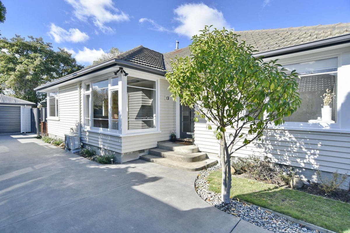 8 Nancy Avenue, Mairehau, Christchurch - Carousel 1