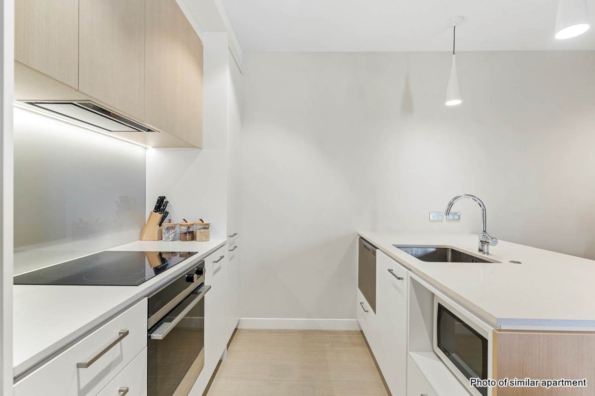 210/4 Bute Road, Browns Bay, Auckland - Carousel 1