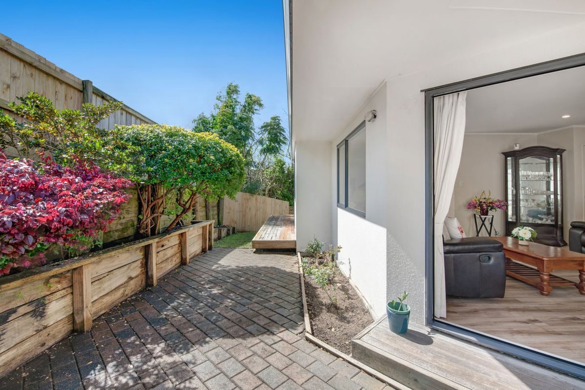 2/9 Mossop Rise, Glenfield, Auckland - Carousel 14