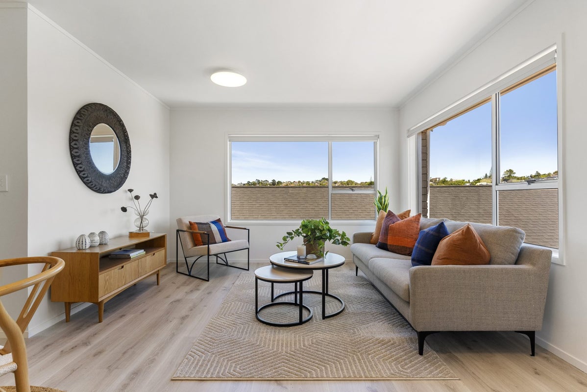 10A Finchley Road, Torbay, Auckland - Carousel 2
