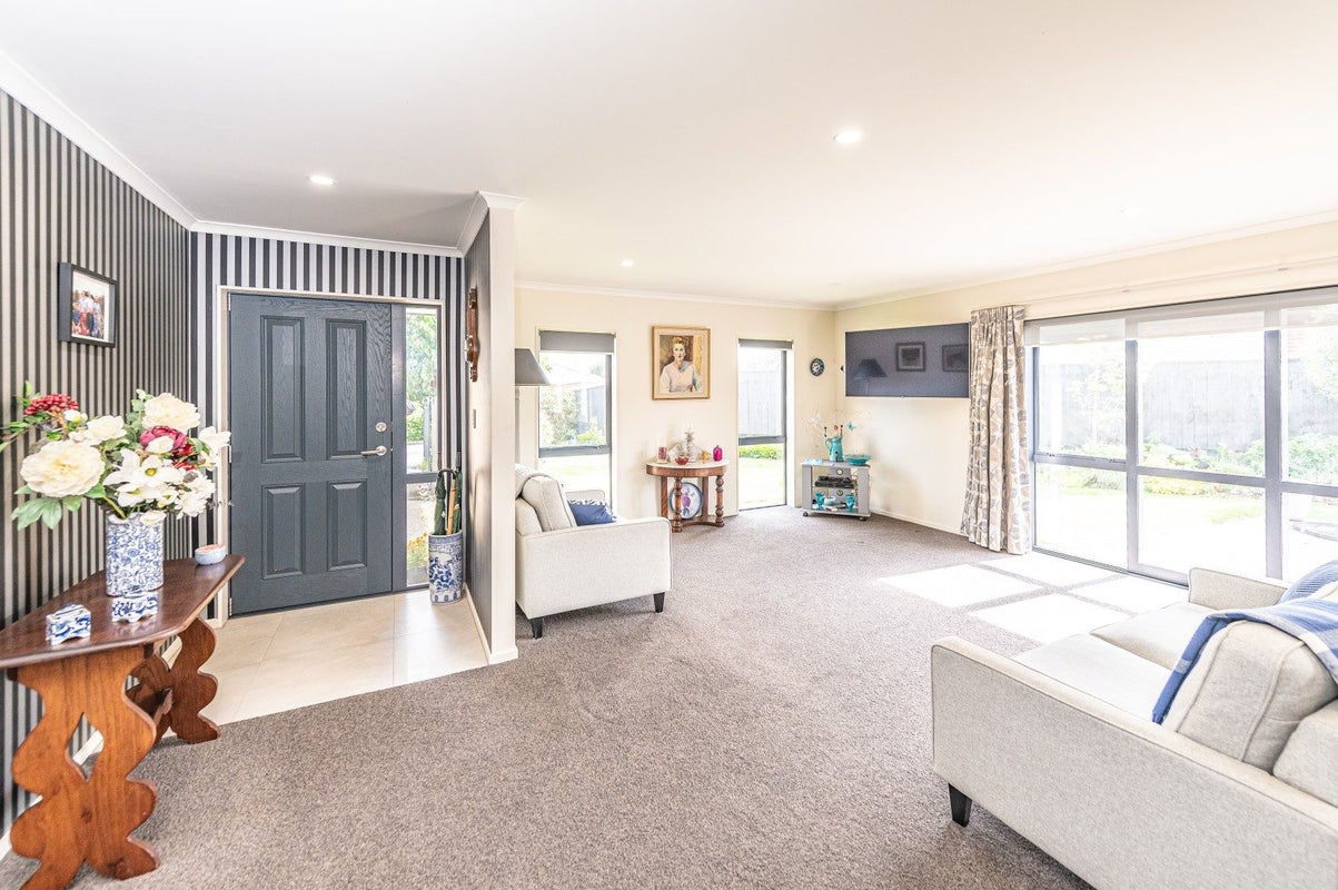 25 Edith Collier Drive, Otamatea, Whanganui - Carousel 2