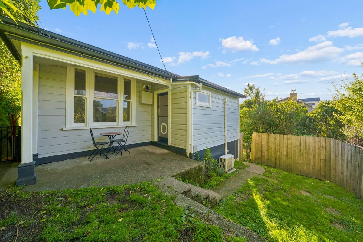 94 Pitt Street, Wadestown, Wellington - Carousel 21