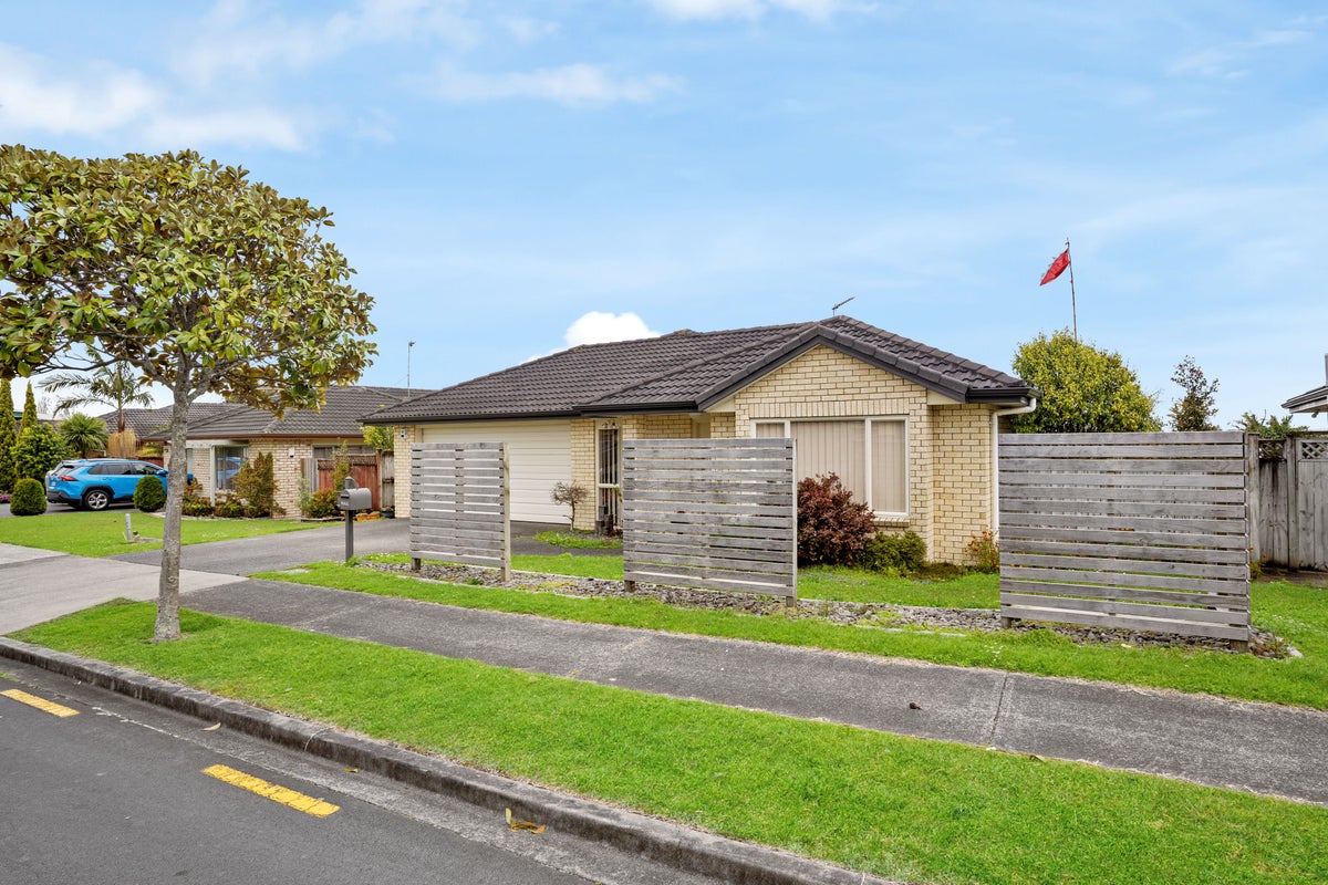 13 Villino Place, Randwick Park, Auckland - Carousel 22