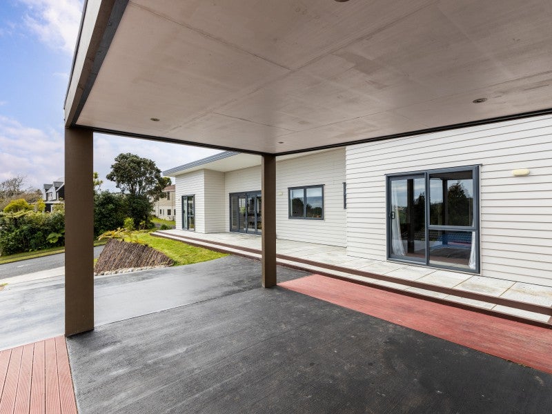 86 Dorset Avenue, Lynmouth, New Plymouth - Carousel 22