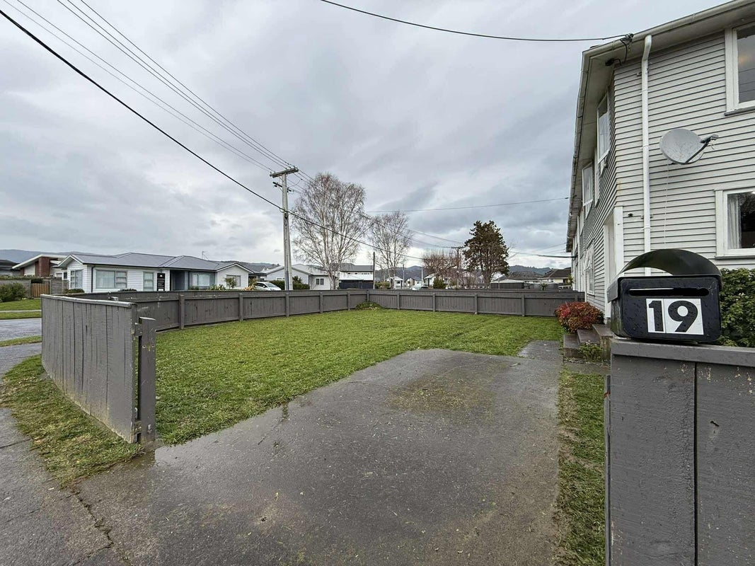 19A Rimutaka Street, Trentham, Upper Hutt - Carousel 2