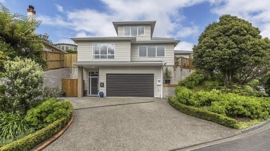 58 Nicholson Road, Khandallah, Wellington - Carousel 1