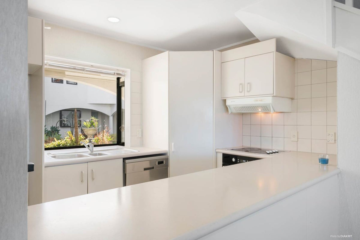 11/77 St George Street, Papatoetoe, Auckland - Carousel 1
