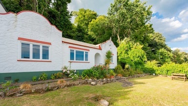 6 Shelley Street, Napier South, Napier - Carousel 1