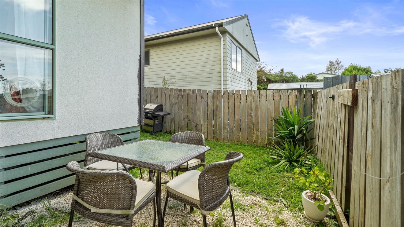 13 James Cook Drive, Welcome Bay, Tauranga - Carousel 15
