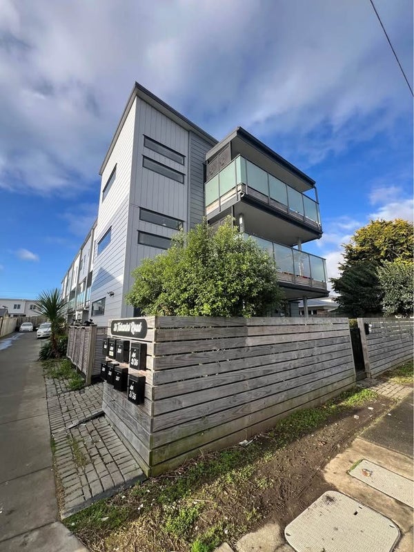3/36 Takanini Road, Takanini, Auckland - Carousel 5