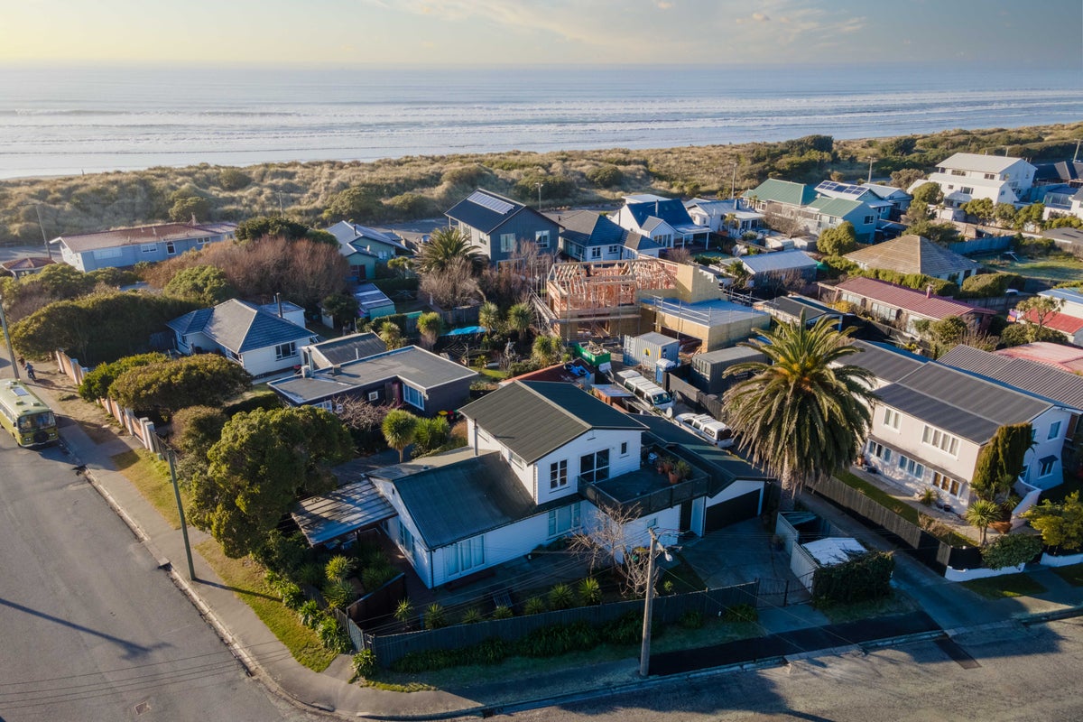 5 Jutland Street, North New Brighton, Christchurch - Carousel 23