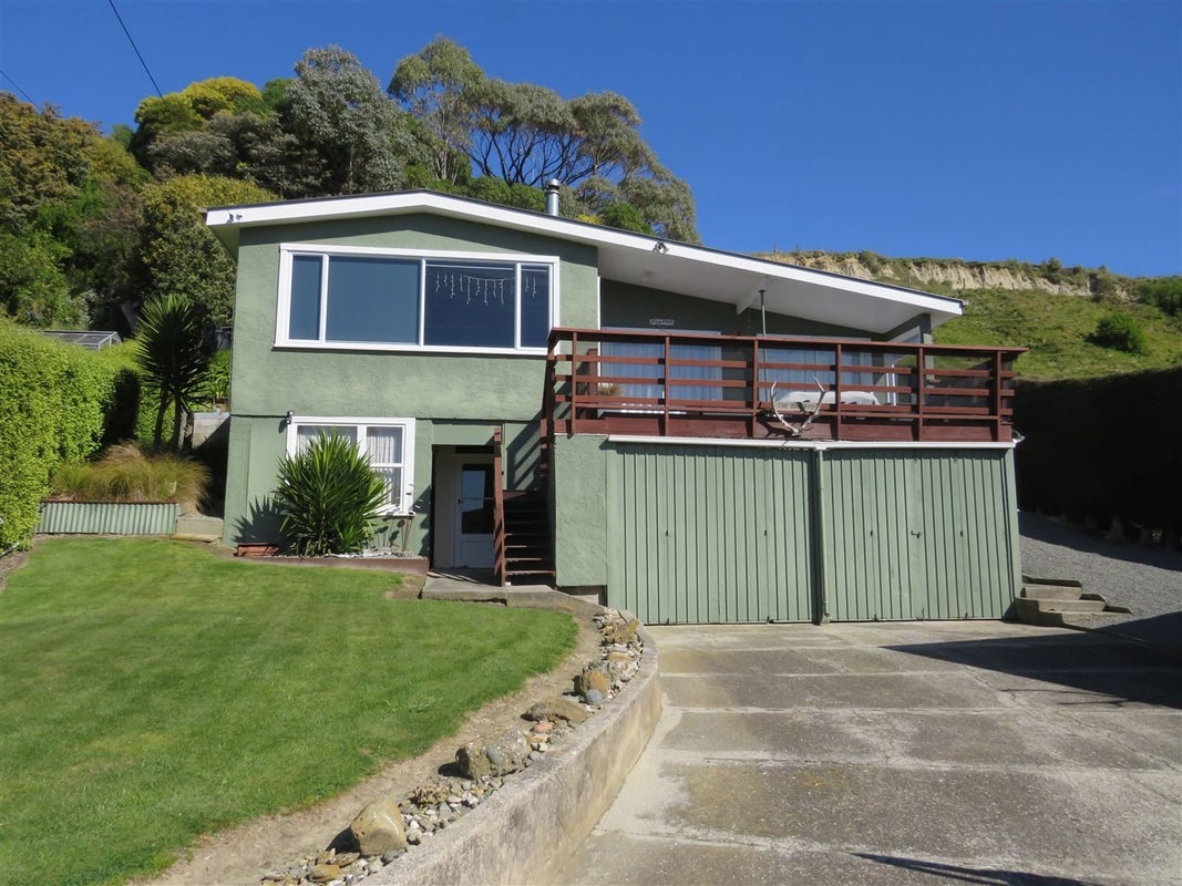 25 Caverhill Crescent, Motunau, Greta Valley - Carousel 1