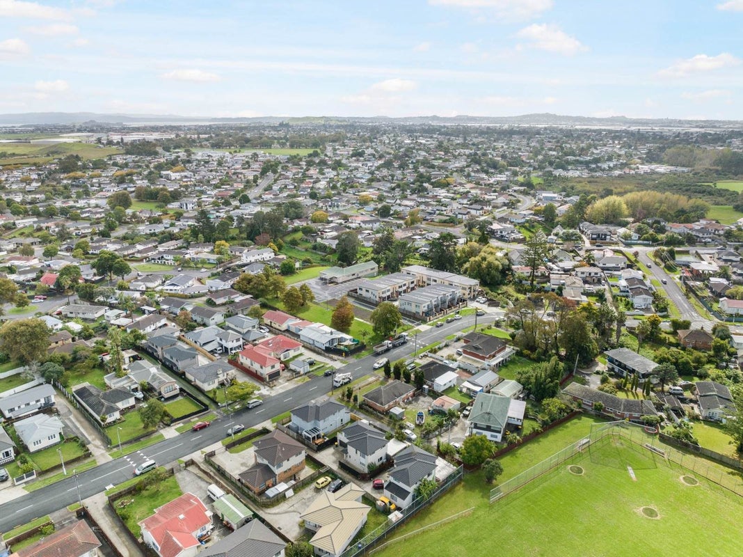 88 Hillside Road, Papatoetoe, Auckland - Carousel 28