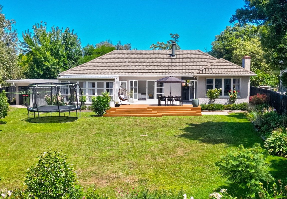 13 Porritt Street, Saint Johns Hill, Whanganui - Carousel 1