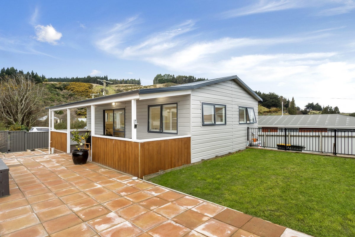 11 Mill Street, Sawyers Bay, Port Chalmers - Carousel 15