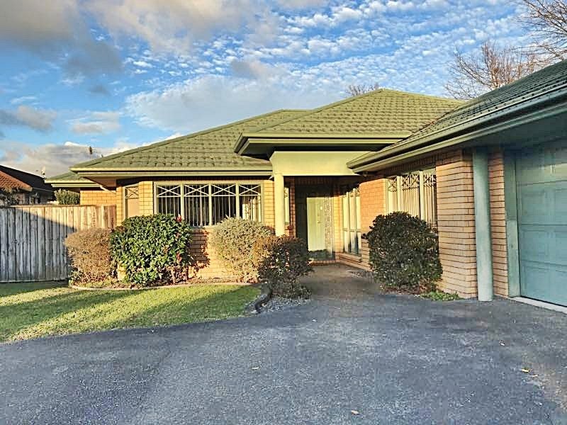6 Aaronville Way, East Tamaki, Auckland - Carousel 2