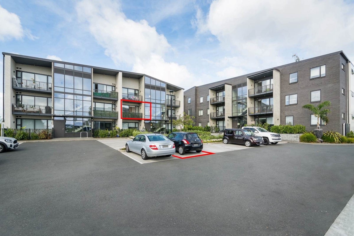 108/165 Lake Road, Northcote, Auckland - Carousel 2