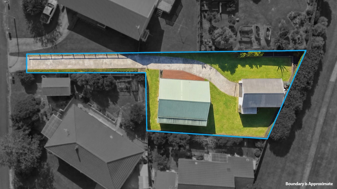 2/11 Hosking Place, Clarks Beach, Auckland - Carousel 27