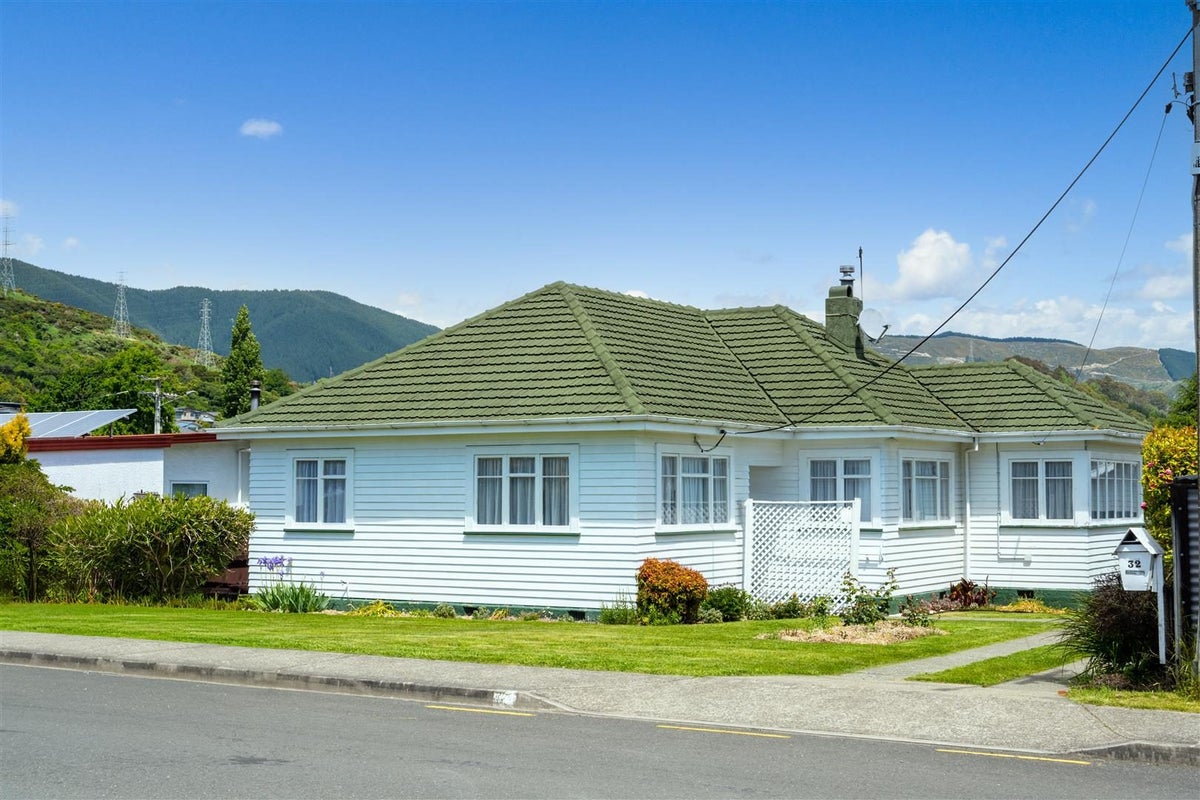 32 Ranui Road, Stoke, Nelson - Carousel 2