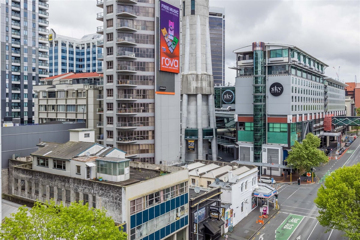 808/47 Hobson Street, Auckland Central, Auckland - Carousel 1