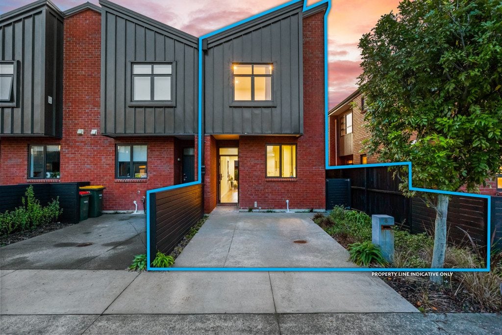 6 Whakatere Lane, Hobsonville, Auckland - Carousel 2