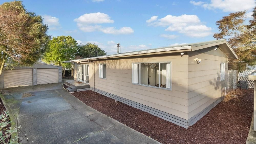28D Roy Street, Nawton, Hamilton - Carousel 1