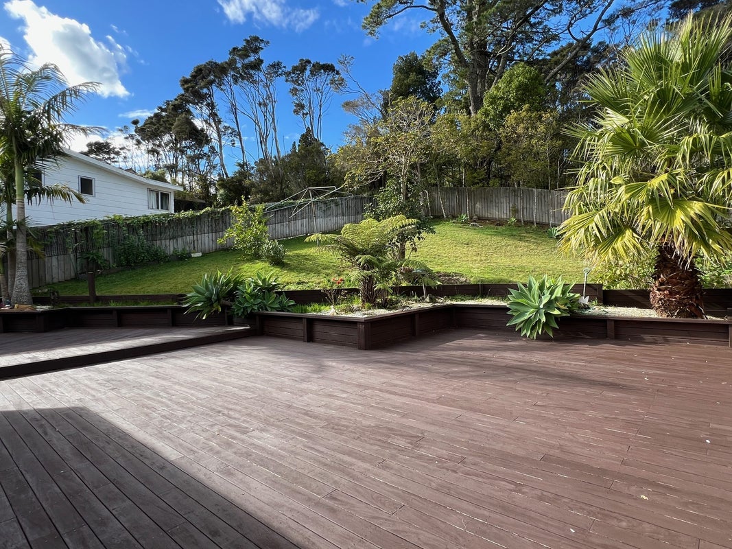 49 Woodfern Crescent, Titirangi, Auckland - Carousel 19
