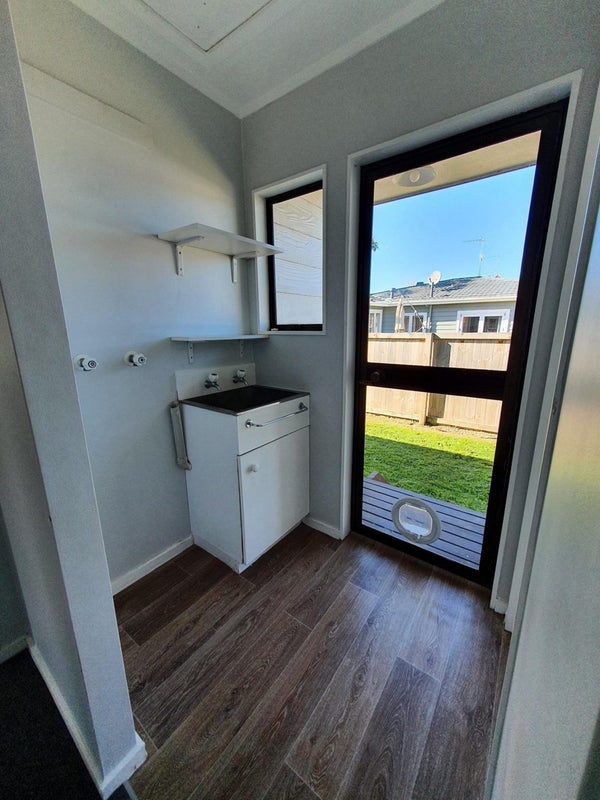 11A Windsor Road, Maeroa, Hamilton - Carousel 12