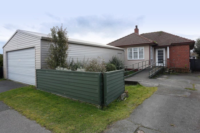 400 Tweed Street, Georgetown, Invercargill - Carousel 1