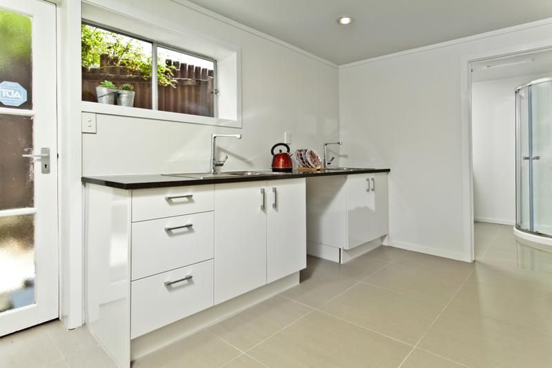 43 Compton Street, Hillcrest, Auckland - Carousel 2