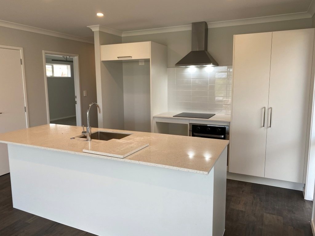 7 Anchor Crescent, Papamoa - Carousel 2
